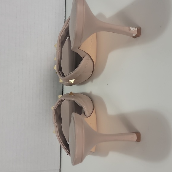 Marc Fisher Dacorin Quilted Studded Pink Heels - Picture 5 of 9